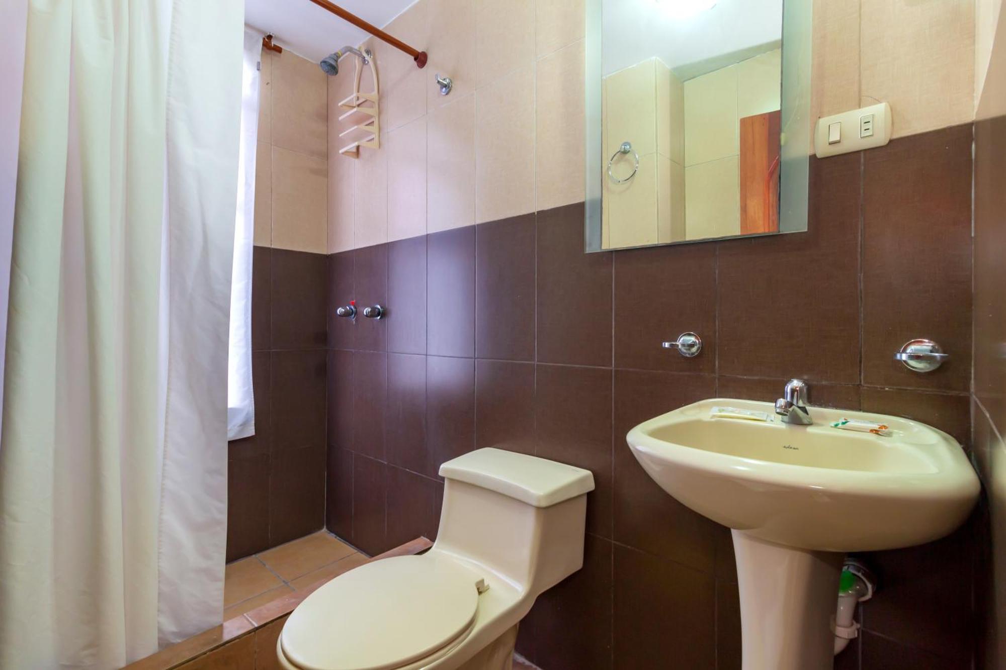 Hotel Elvita Spa Baños Esterno foto